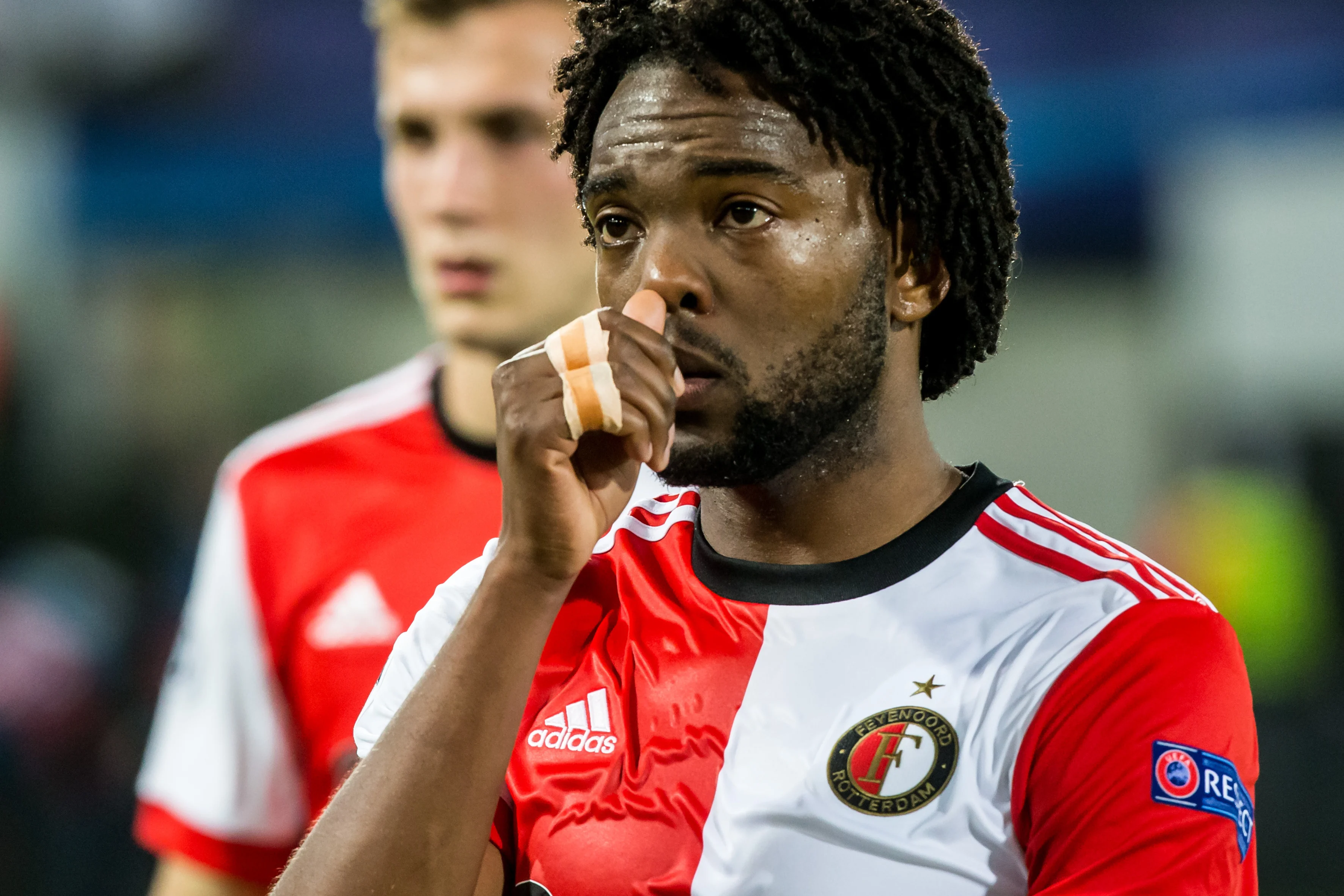 Vitesse ziet af van Nelom