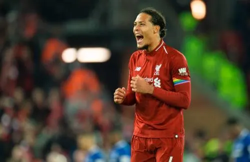 Van Dijk scoort voor winnend Liverpool