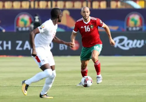 Marokko komt goed weg door laat eigen doelpunt