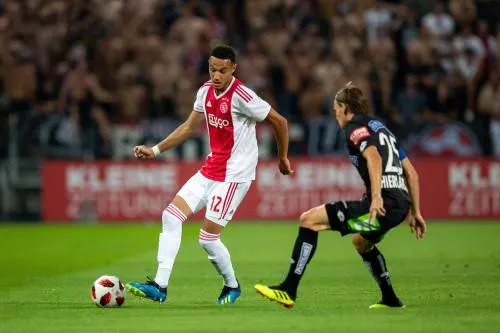Koeman hoopt dat Mazraoui voor Oranje kiest