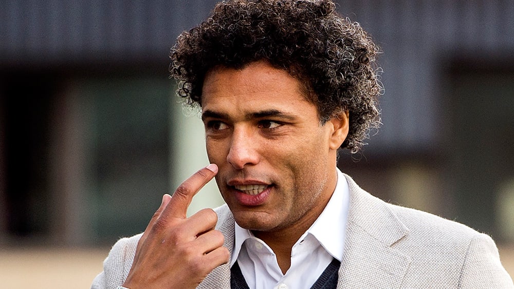 Pierre van Hooijdonk haalt uit naar René en Johan!