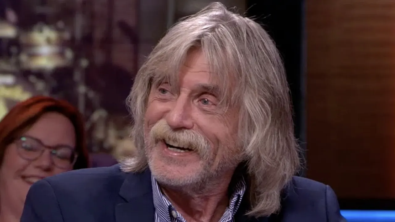 Johan wilde eigenlijk drummer worden: 'Nu zit ik daar te lullen met Wilfred Genee'