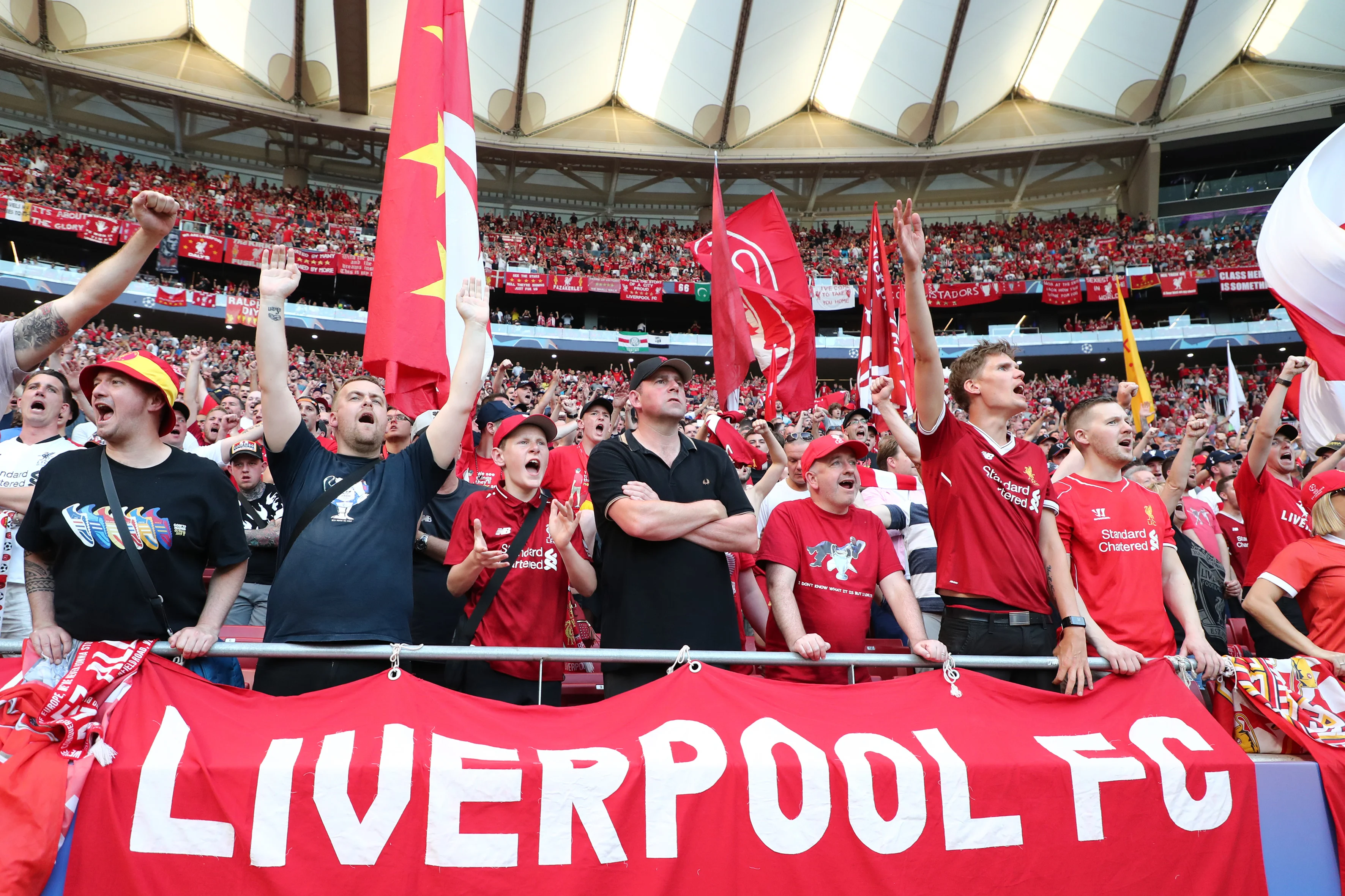 UEFA stelt maximumprijs in voor uitsupporters