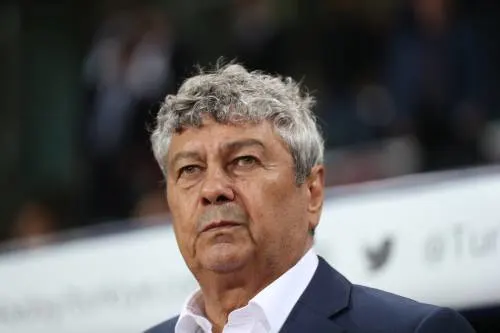 Turkije en bondscoach Lucescu uiteen