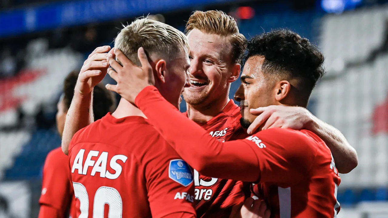 AZ in Friesland veel te sterk voor sc Heerenveen