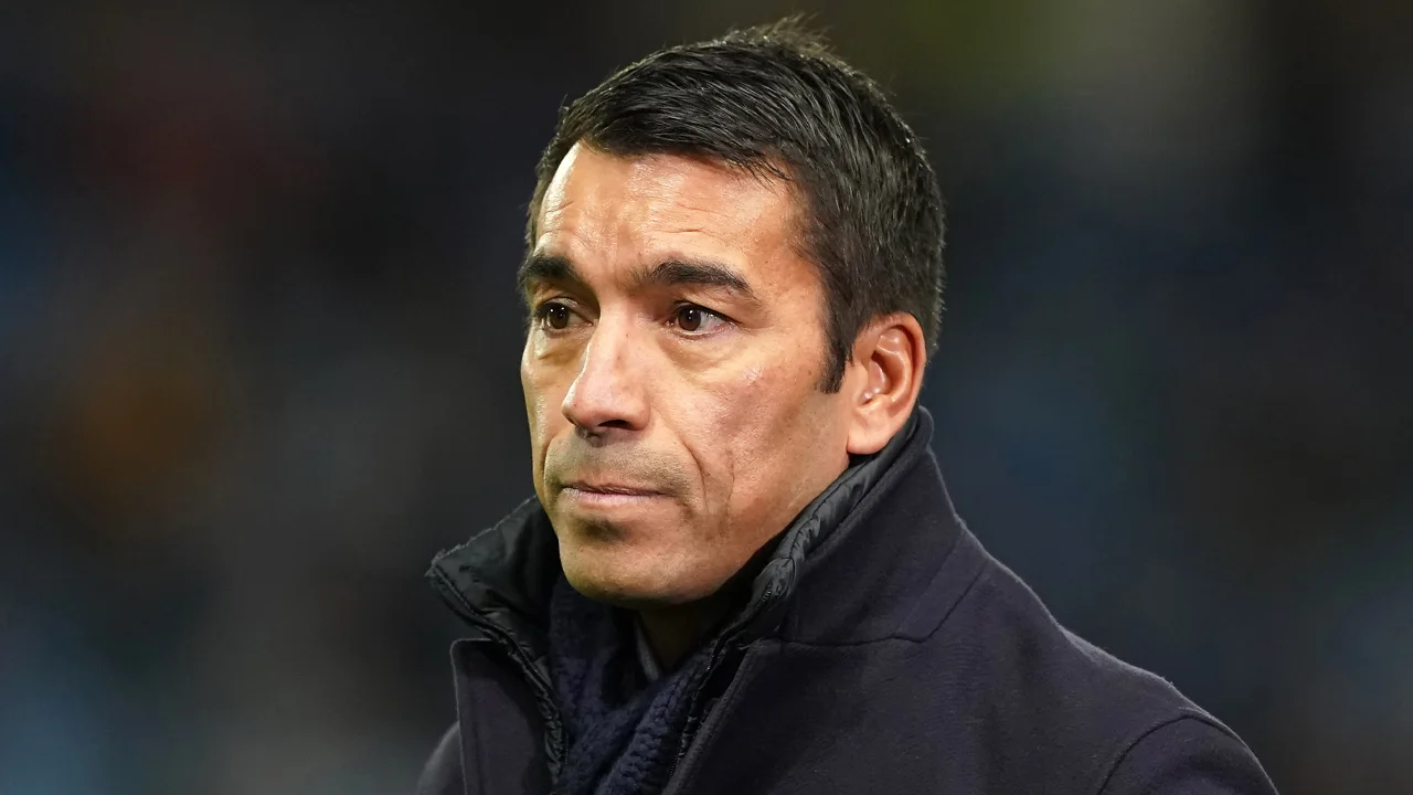 'Van Bronckhorst met Rangers op pole position voor komst van gewilde Nederlander'