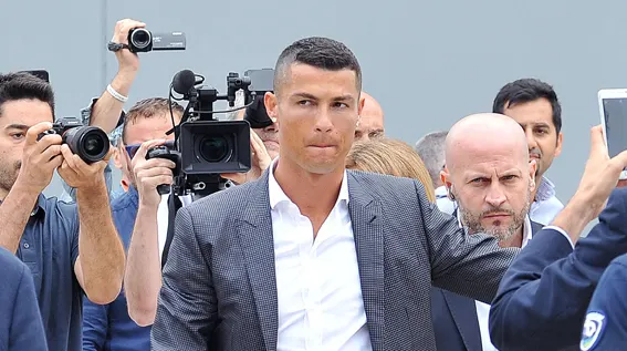 Vrouw beschuldigt Cristiano Ronaldo van verkrachting