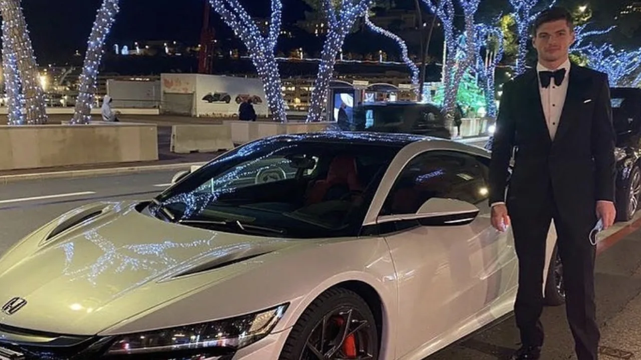 Zo ziet het indrukwekkende wagenpark van Max Verstappen eruit