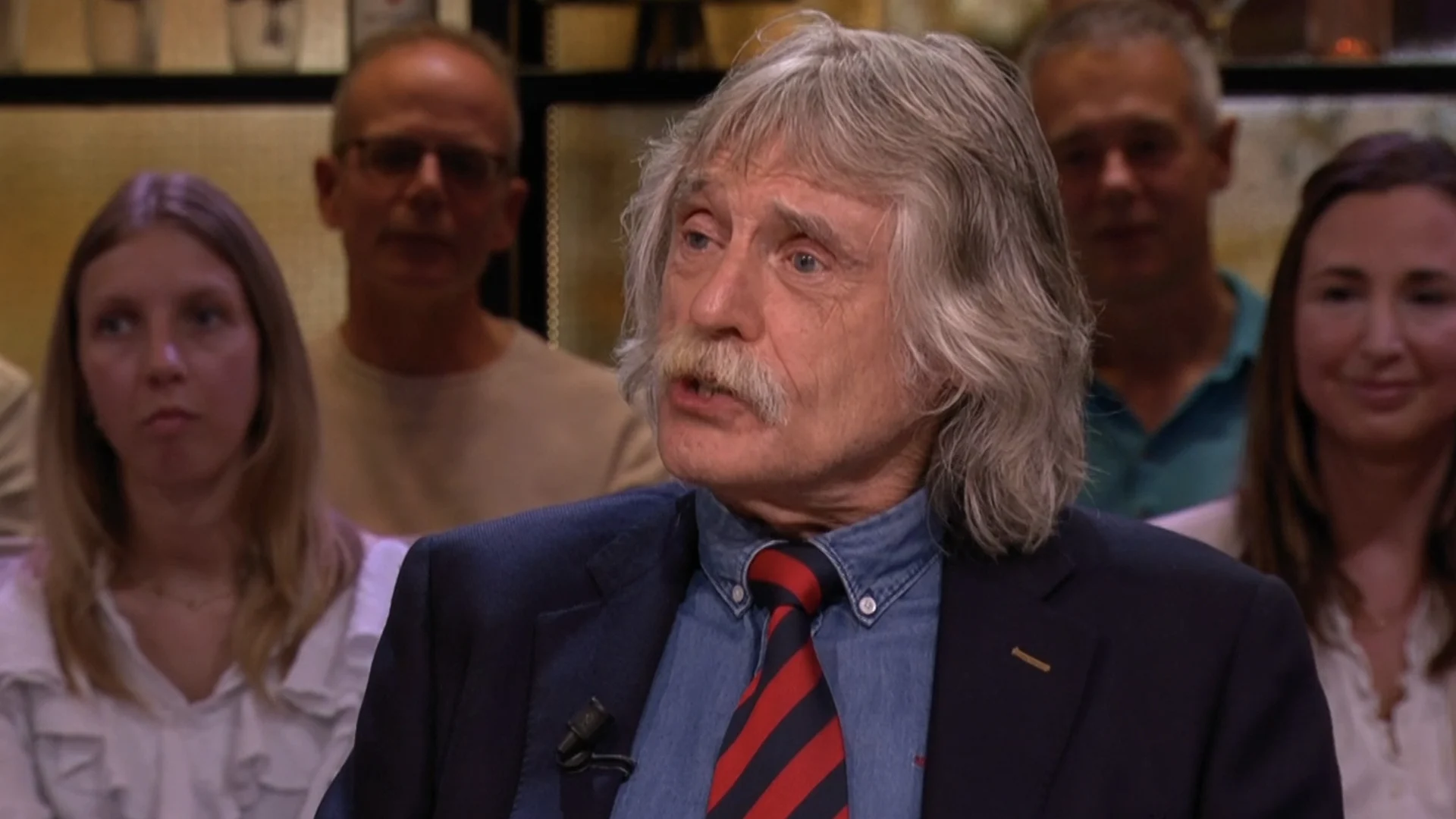 Johan haalt uit bij Vandaag Inside: 'Hoe krijg je het uit je bek, joh, klootzak?!' 