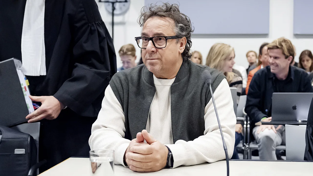 Marco Borsato ontkent aantijgingen 'met klem' bij begin strafzaak: 'Dit heeft niet plaatsgevonden'
