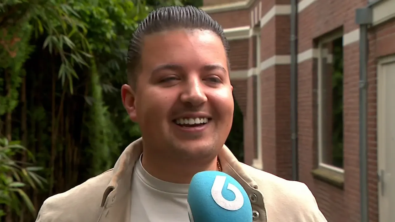 Marco Schuitmaker tovert 'Engelbewaarder' speciaal voor het EK om tot 'Oranjebewaarder!'