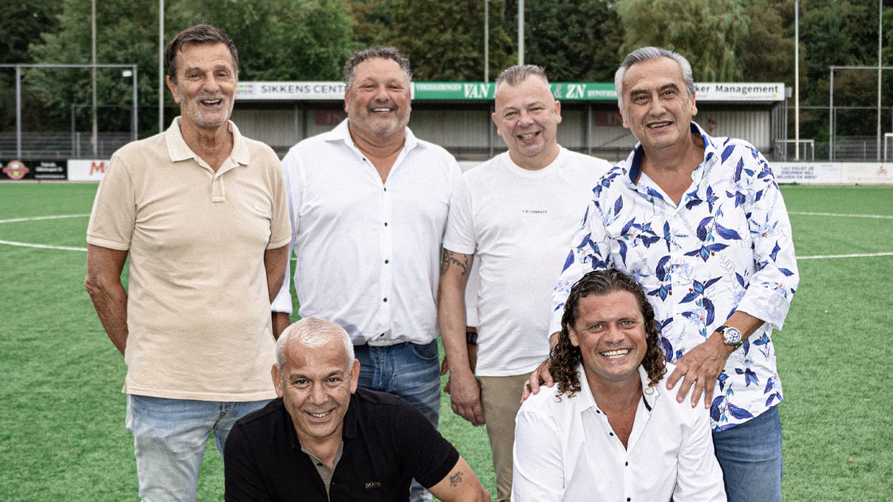 Realityserie over zes markante amateurcoaches vanaf vanavond te zien op Veronica!