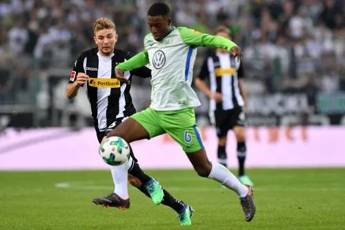 Bazoer op huurbasis naar FC Porto