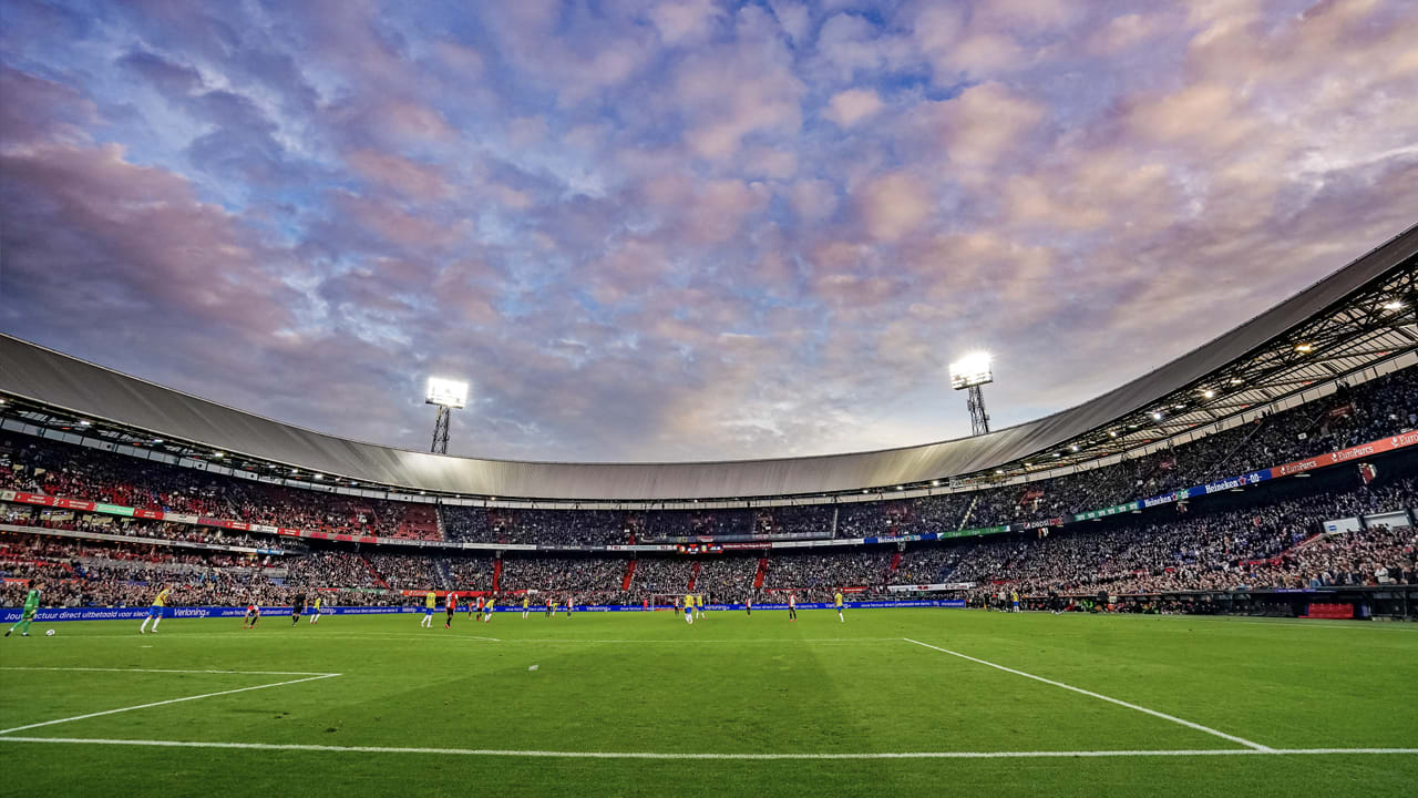 Burgemeesters: voetbalclubs moeten voortaan voor élke wedstrijd vergunning aanvragen