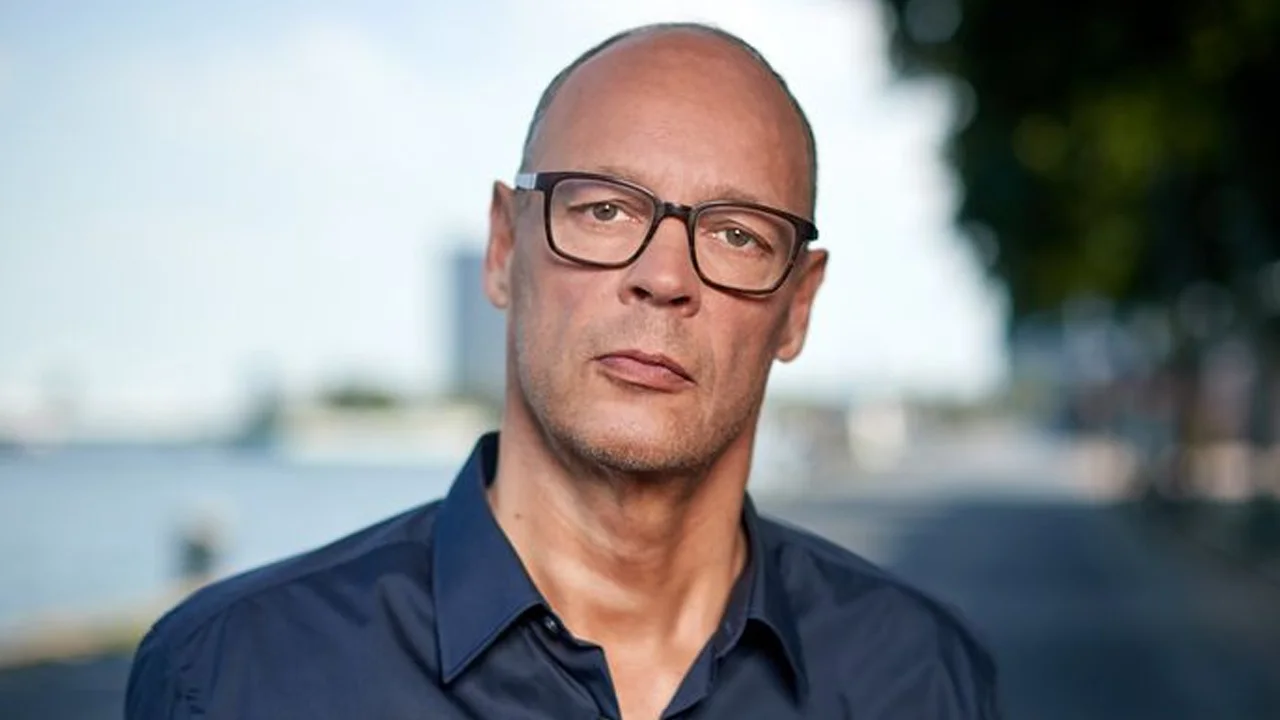 ‘Directeurtje’ Marco Louwerens vertrekt bij Talpa Network