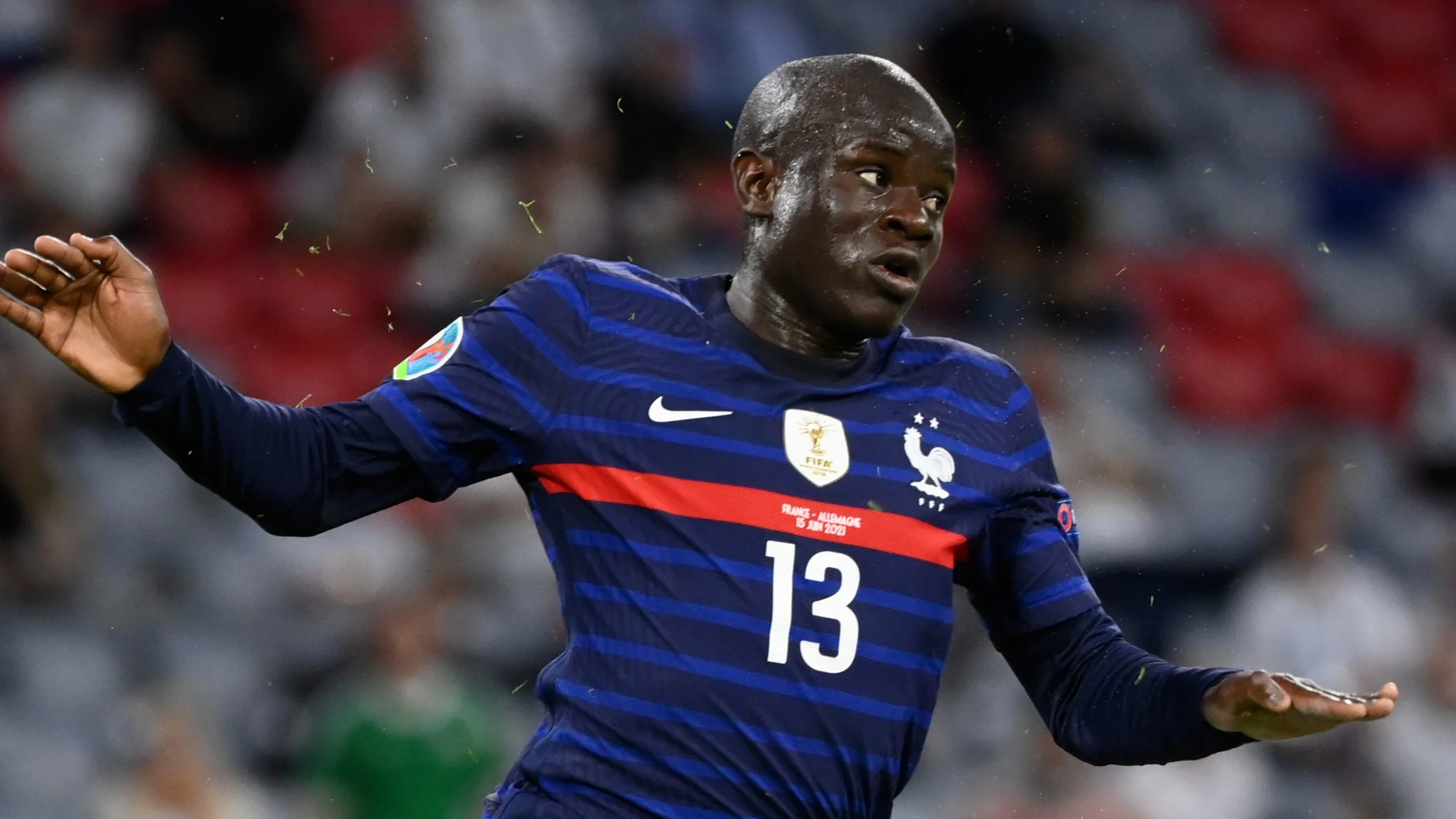Kanté overlegt indrukwekkende cijfers en evenaart Europees record