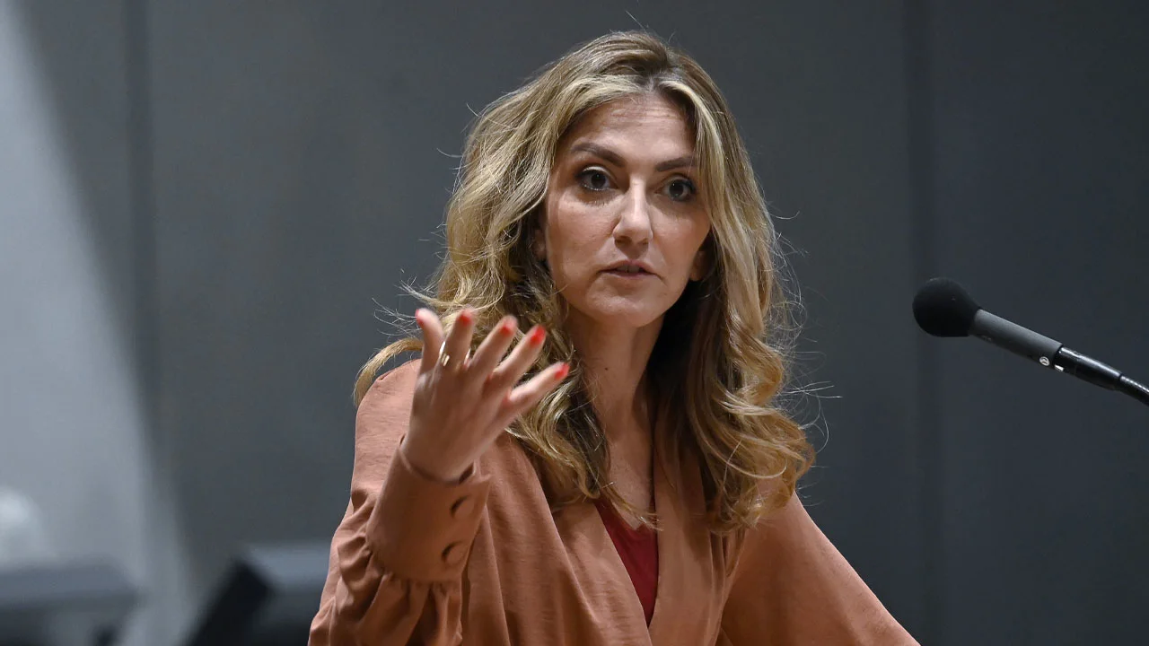 Yeşilgöz confronteert Omtzigt met zijn uitspraken: ‘Zo werkt het niet!’ 