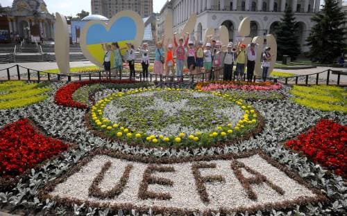 UEFA wil aanscherping protocol hersenletsel