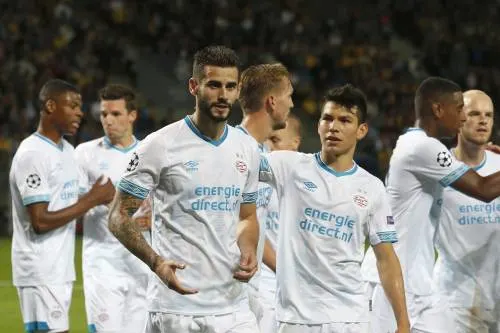 Pereiro scoort met Uruguay tegen Lozano