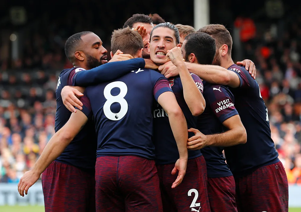 VIDEO - Geweldige aanval Arsenal met heerlijke afronding!