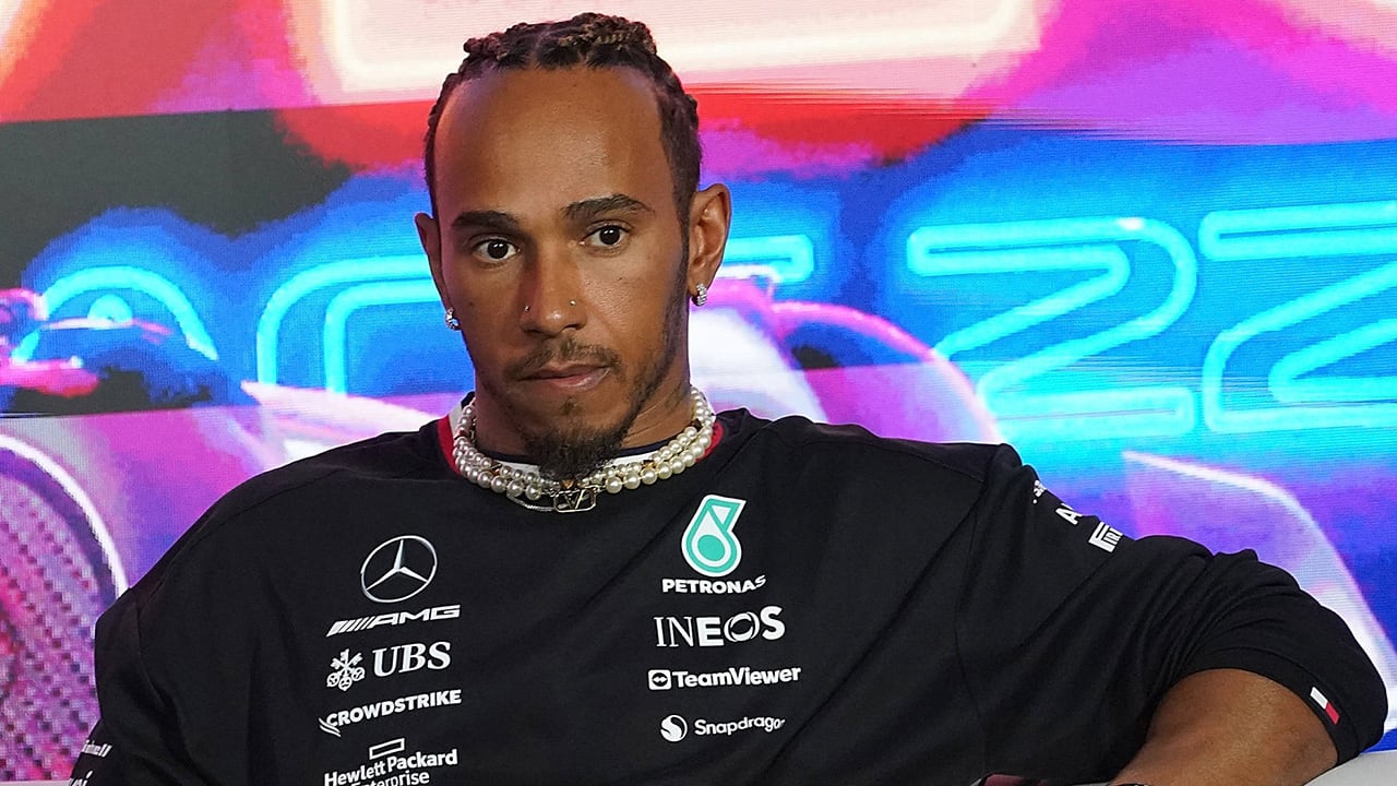 Lewis Hamilton heeft strijd om tweede plaats al opgegeven: 'Red Bull heeft de meest dominante auto van deze eeuw’