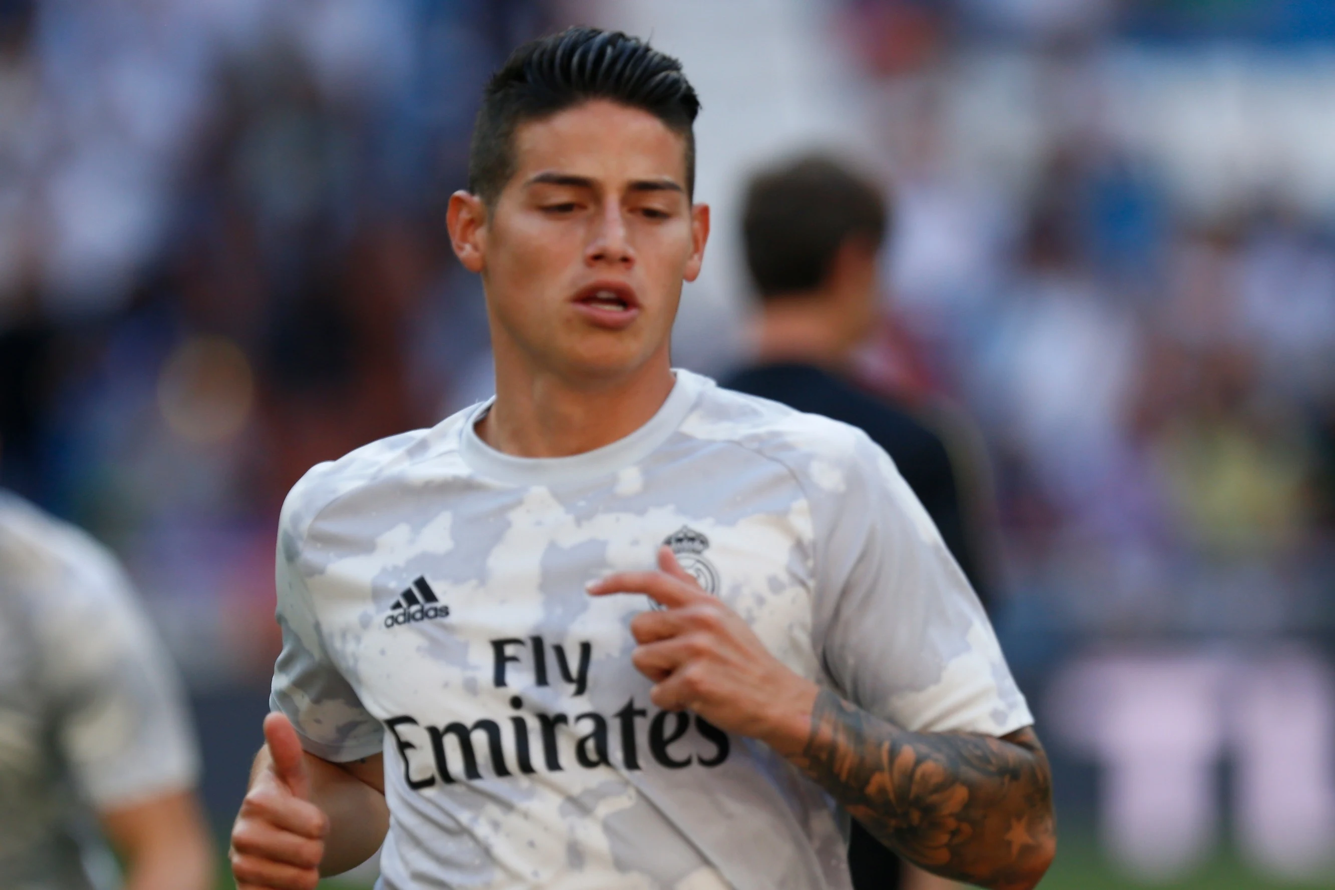 James geblesseerd bij terugkeer in Madrid