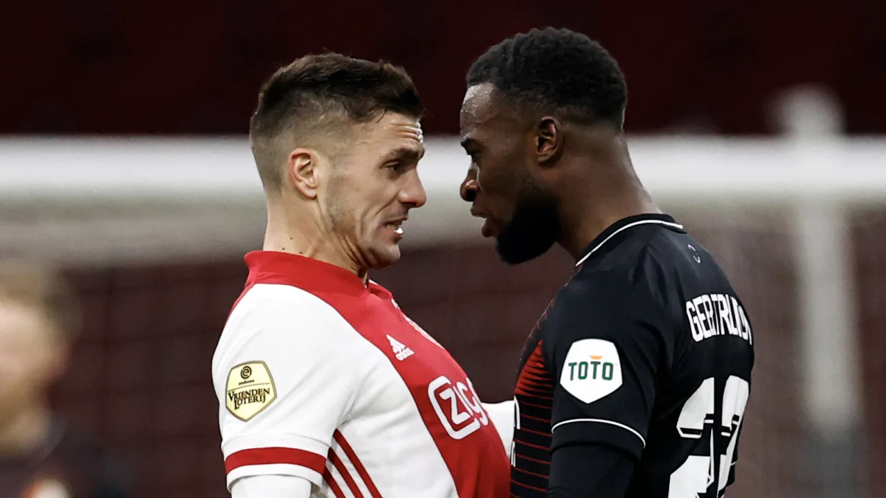 Politiestaking van de baan, Feyenoord-Ajax gaat door