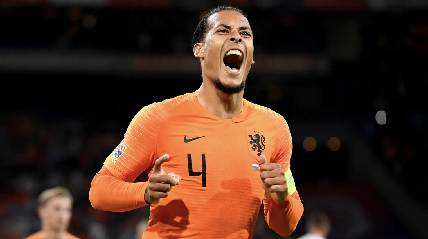 Van Dijk gekozen in beste Europese team 2018