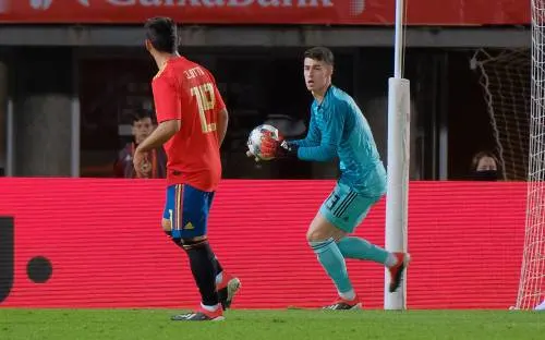 Spanje in oefenduel met moeite langs Bosnië