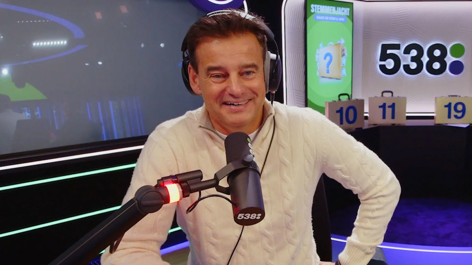 Wilfred sluit Songfestival-deelname niet uit: 'Als ik het land moet helpen, wil ik mij best opwerpen!'