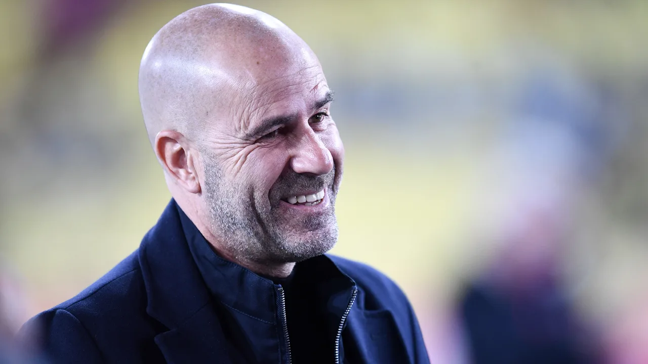 Peter Bosz heeft vertrouwen in kandidaat-opvolger Overmars: 'Hij heeft een heldere visie'