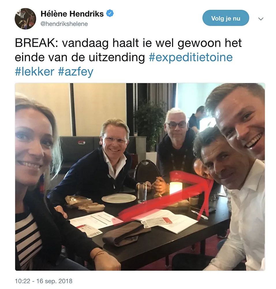 HAHA! Hélène neemt Toine van Peperstraten in de zeik!