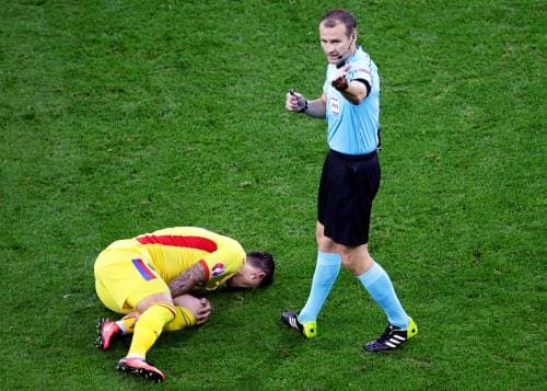 Tsjechische arbiter voor Ajax in München