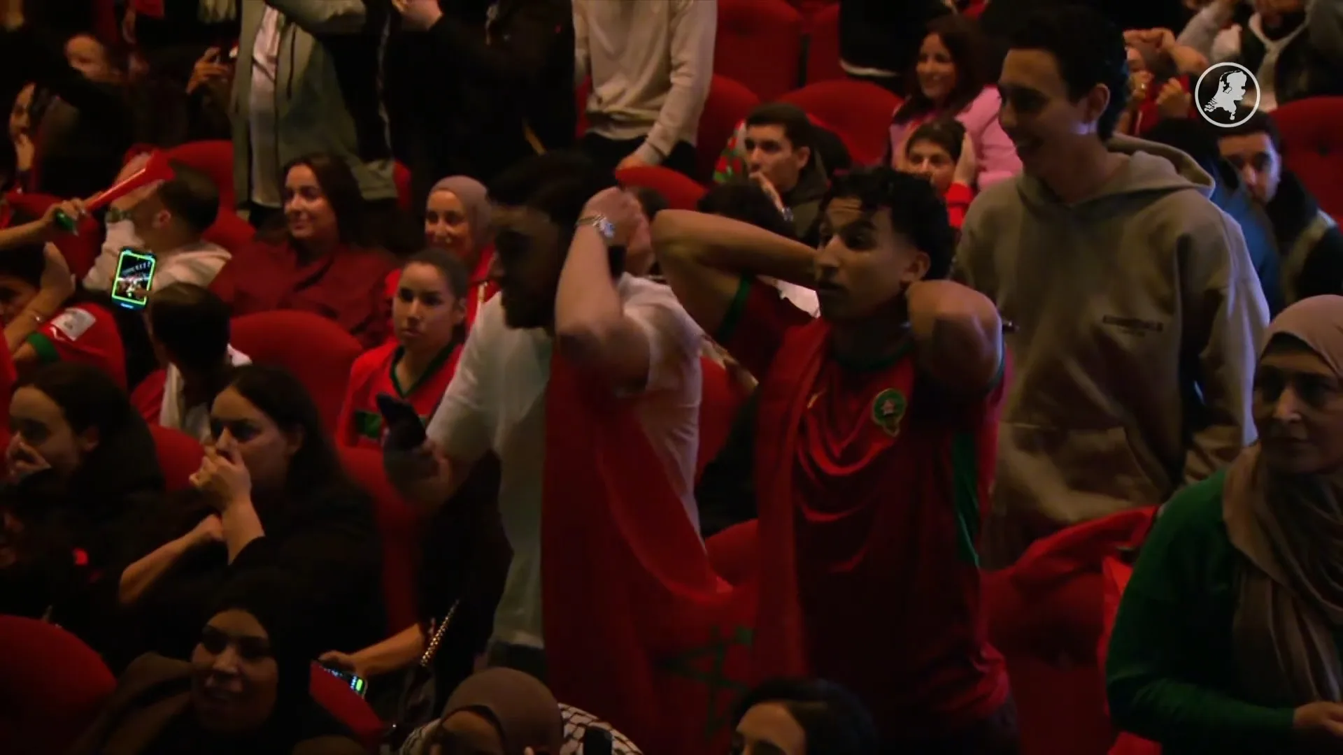 Marokkanen in Nederland zien hun team finale verliezen