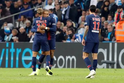 Elfde zege op rij voor PSG