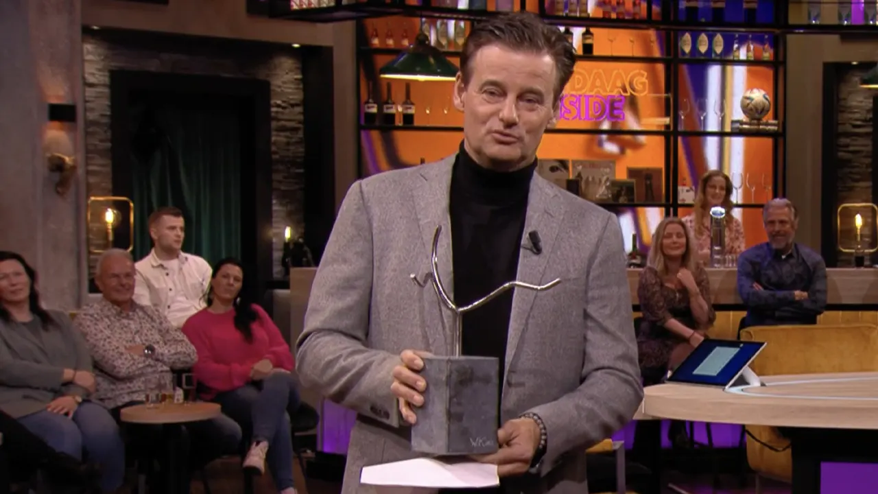 Uniek Vandaag Inside-kunstwerk levert prachtig bedrag op voor het goede doel