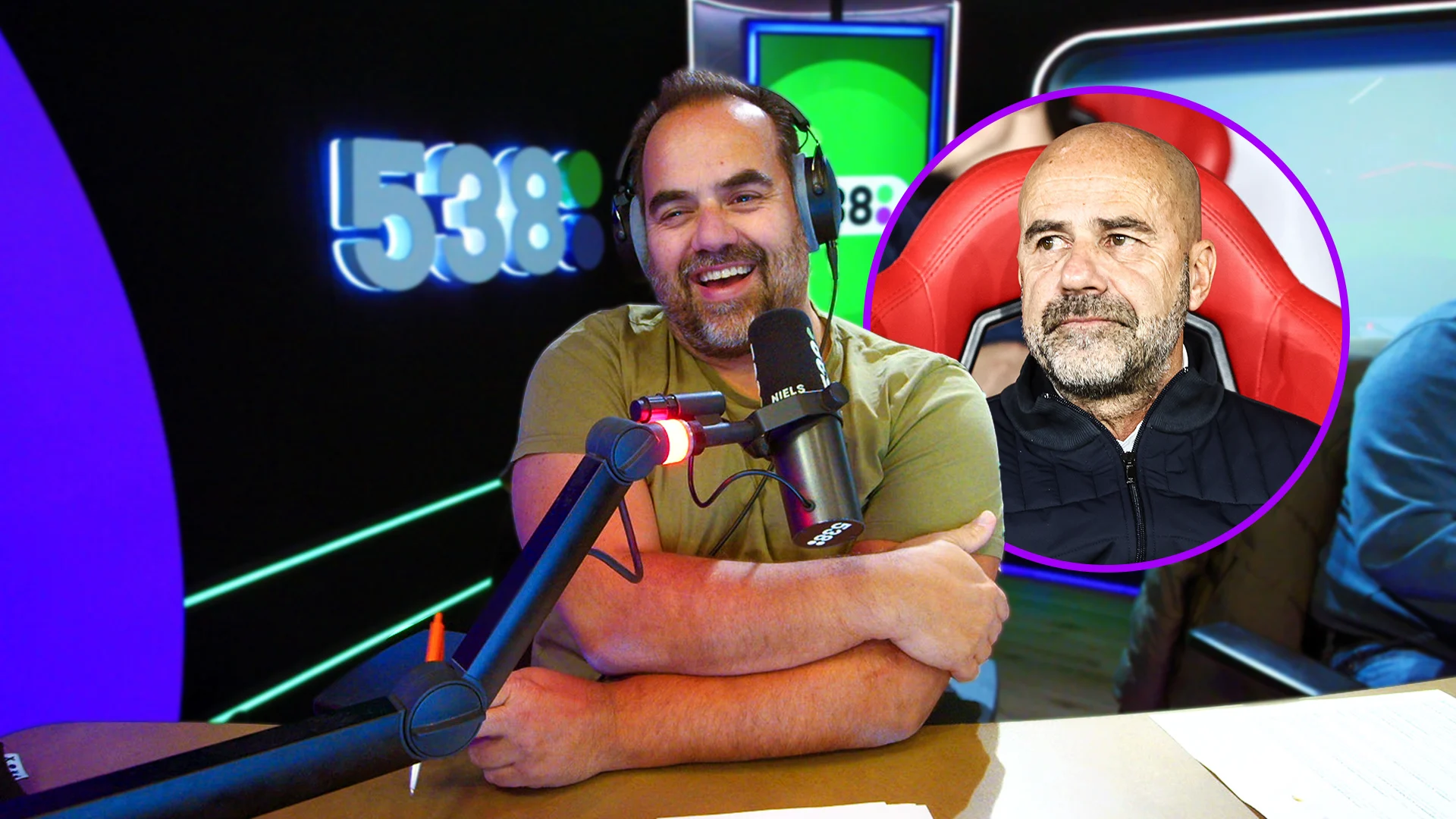 Is Peter Bosz al gebeld door de KNVB of Ajax?