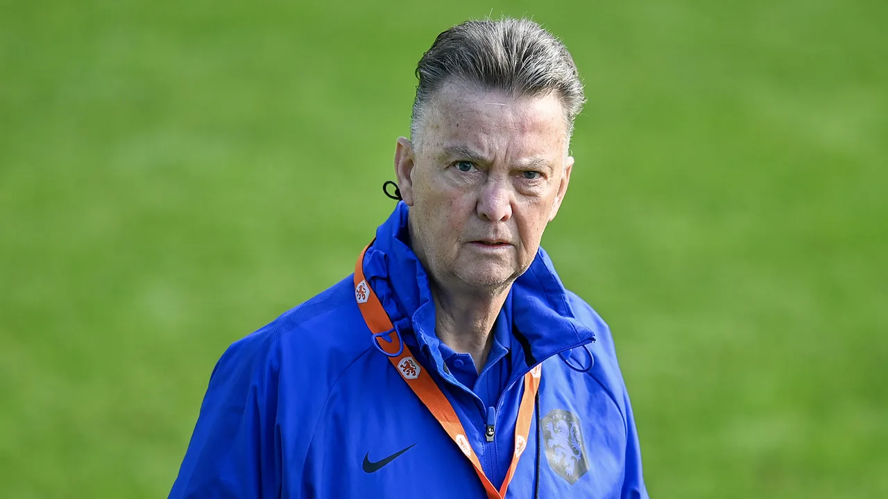 ‘Louis van Gaal gooit de Hollandse School te grabbel’ 