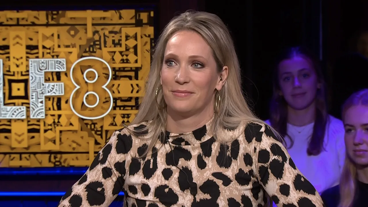 Hélène ziet zichzelf terug in HLF8: 'Dit is dus geen filter, was het maar een filter!'