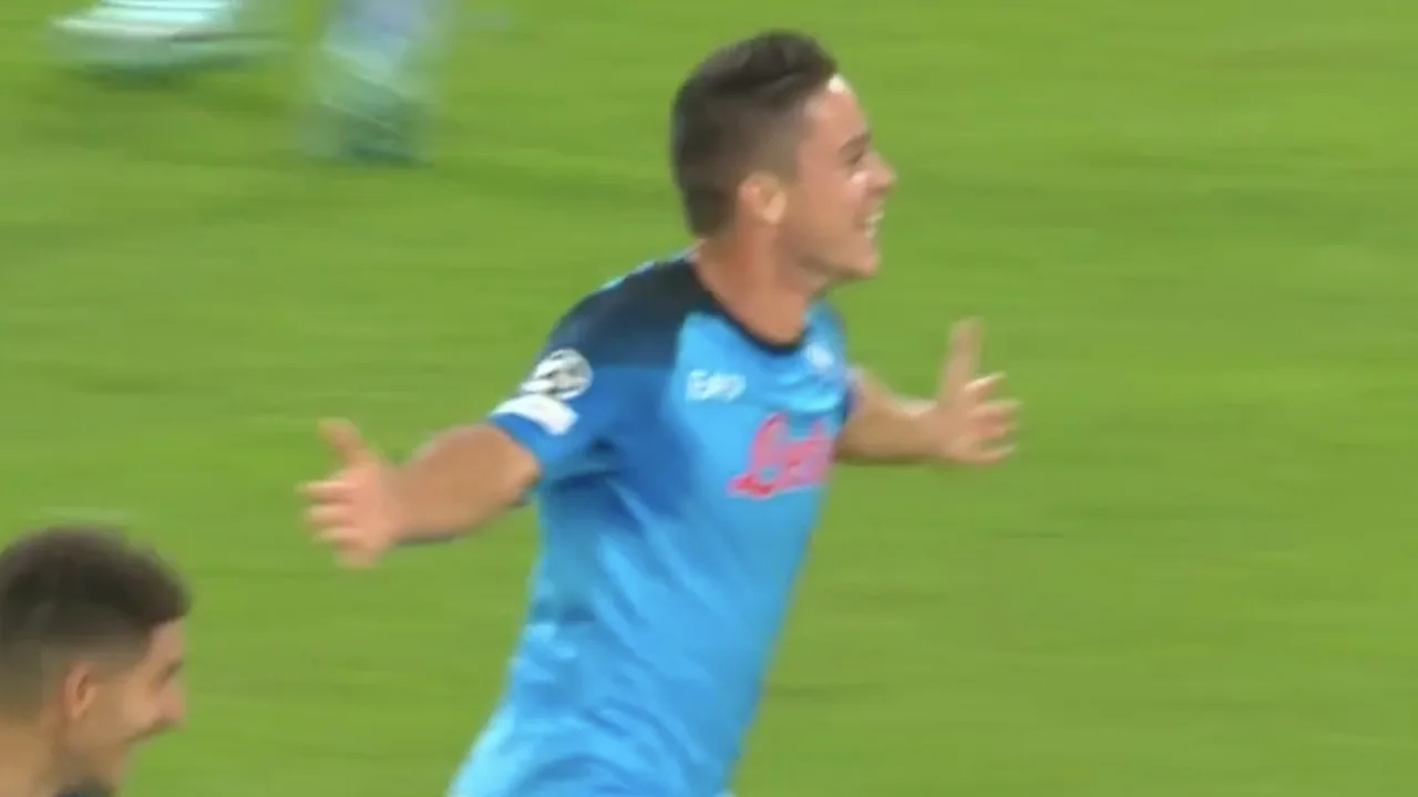 Videogoal: Ajax na een kwartier op een 2-0 achterstand in Napels