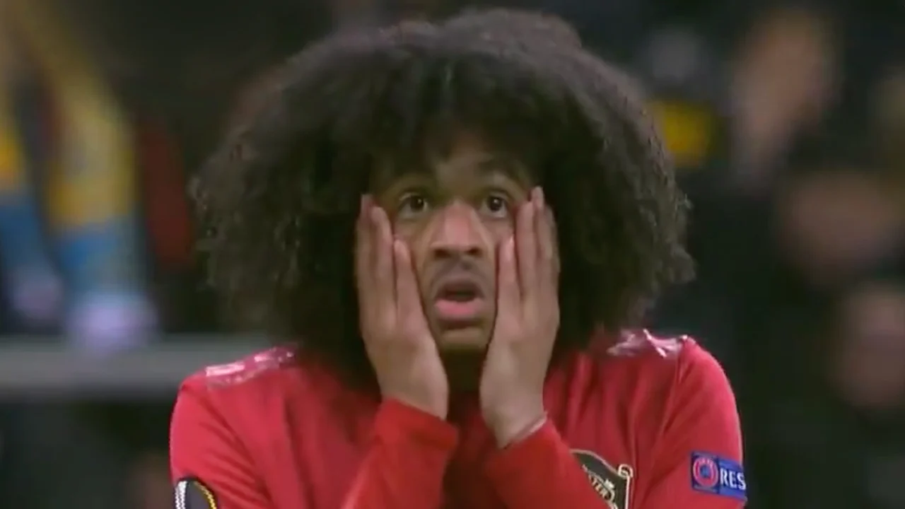 Manchester United verliest na onwaarschijnlijke blunder Chong