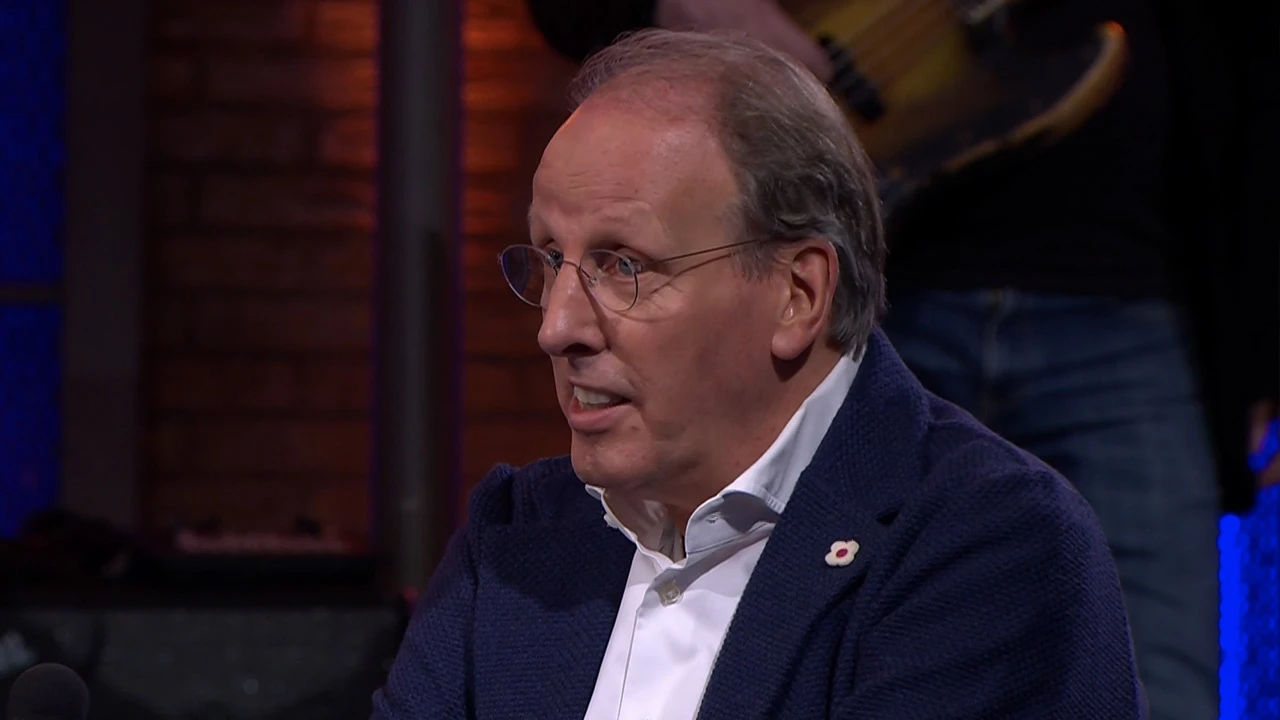 Chris Woerts heeft slecht nieuws voor Feyenoord-fans: 'Er komt geen 200 miljoen voor spelers'