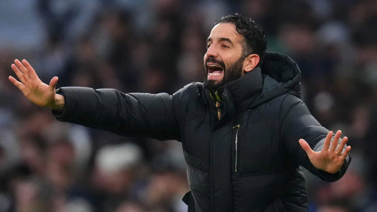Tottenham Hotspur drukt Manchester United naar vijftiende plek in Premier League