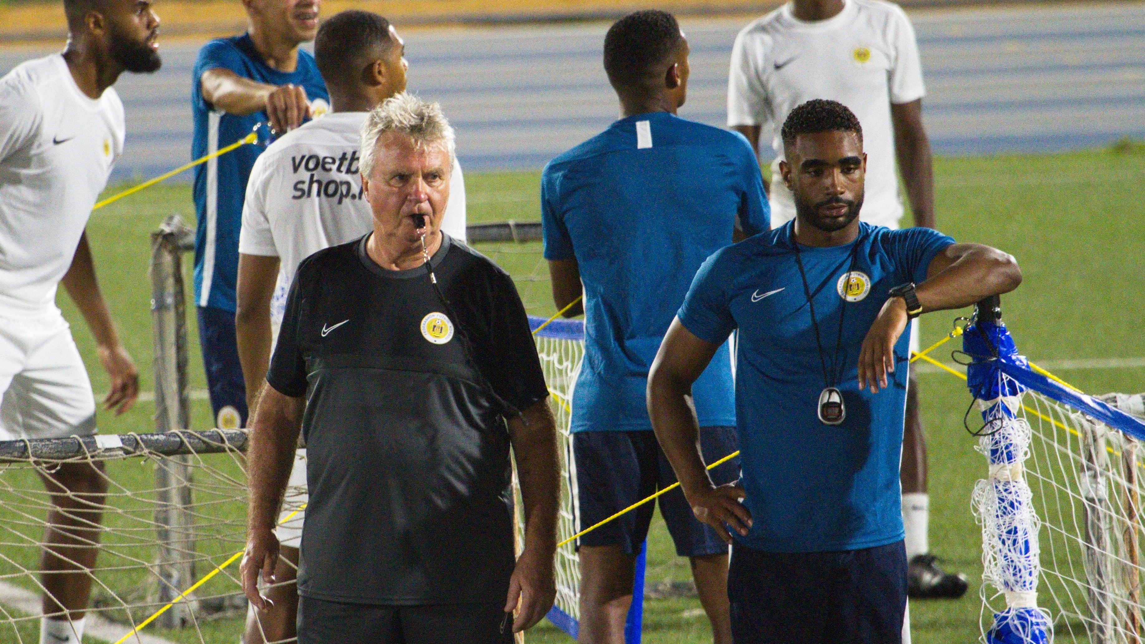 Hiddink wint met Curaçao ook tweede wedstrijd in WK-kwalificatie