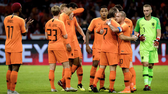 Afscheid Sneijder markeert einde van tijdperk