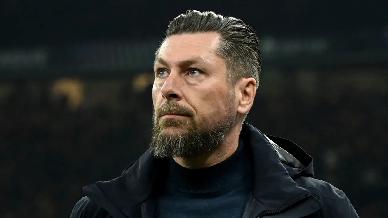 'Feyenoord moet alles doen om voor de rest van het seizoen dispensatie voor Bosschaart te krijgen'