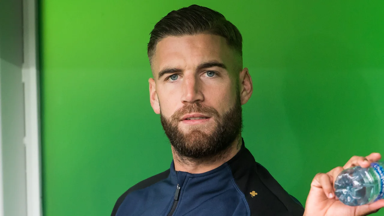 Contract Lars Veldwijk in Zuid-Korea ontbonden na rijden onder invloed