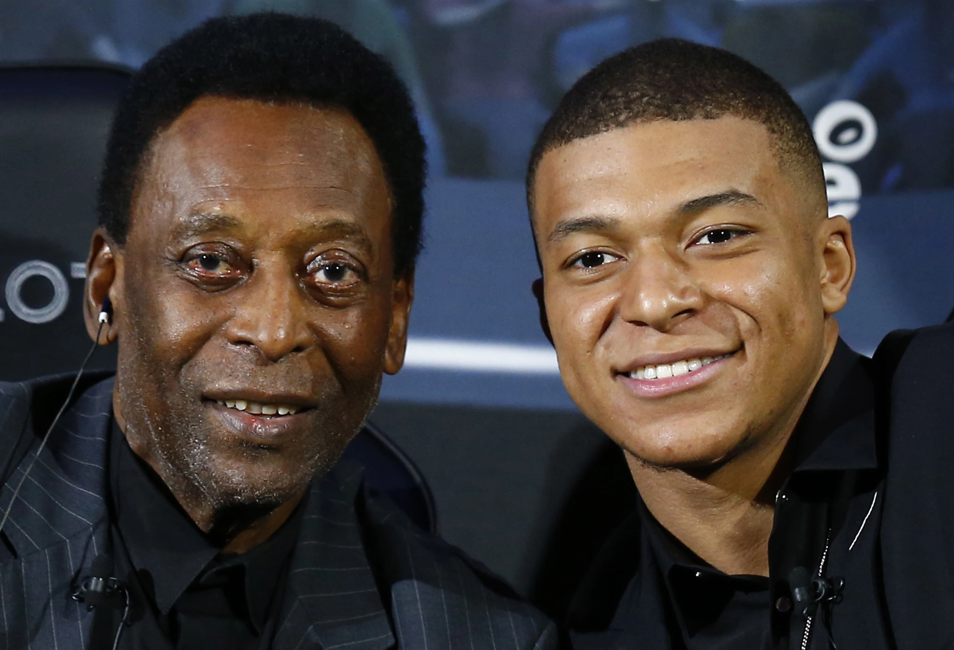 Pelé ontslagen uit het ziekenhuis