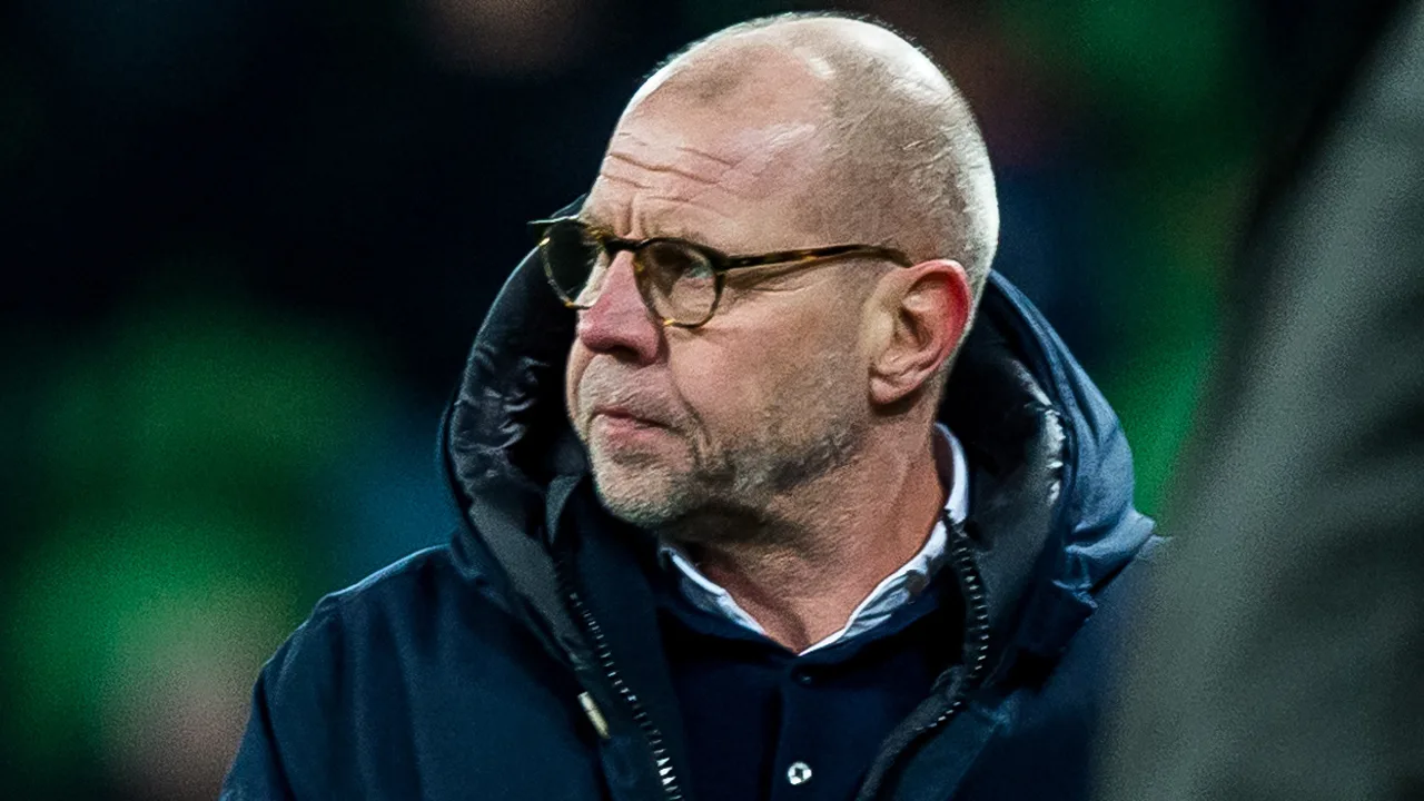 Fred Grim reageert op vuurwerkactie van harde kern Ajax