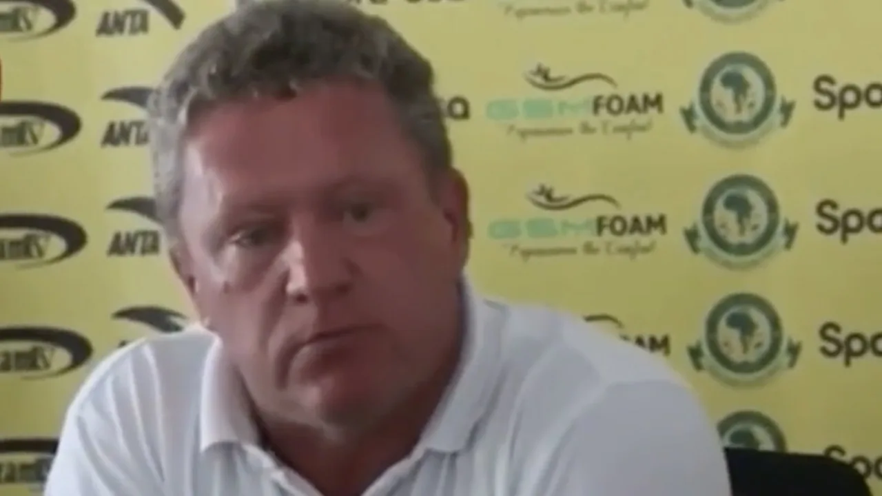 Pieter de Jongh staat Afrikaanse pers opnieuw in steenkolen Engels te woord